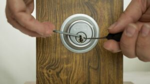 How to Pick Locks: Hands-On Locksmith Class Langley